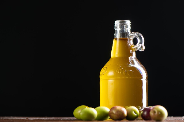 aceite de oliva, aplicacion en el cabello