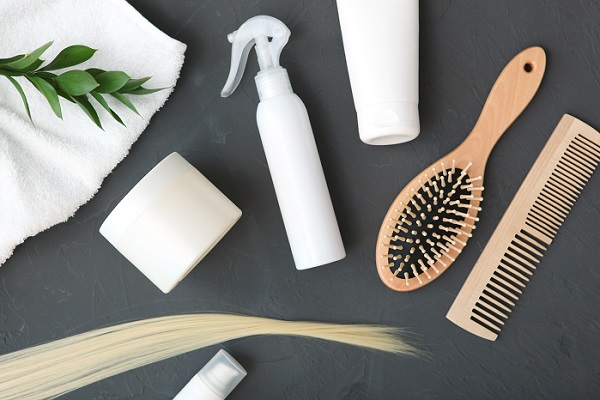 una serie de productos capilares, dispuesto para el tratamiento